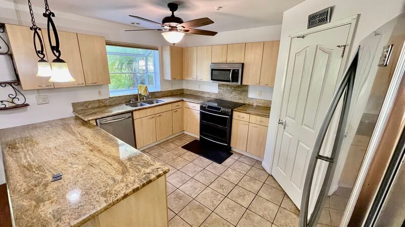 Single Family Home in Royale Kunia Available in APRIL! property image