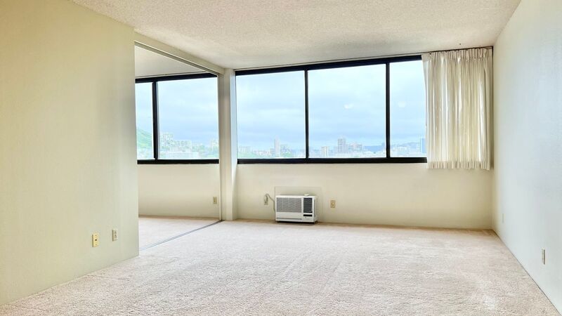 Downtown Honolulu 1 bedroom unit w/ Covered Parking property image
