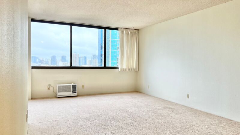 Downtown Honolulu 1 bedroom unit w/ Covered Parking property image