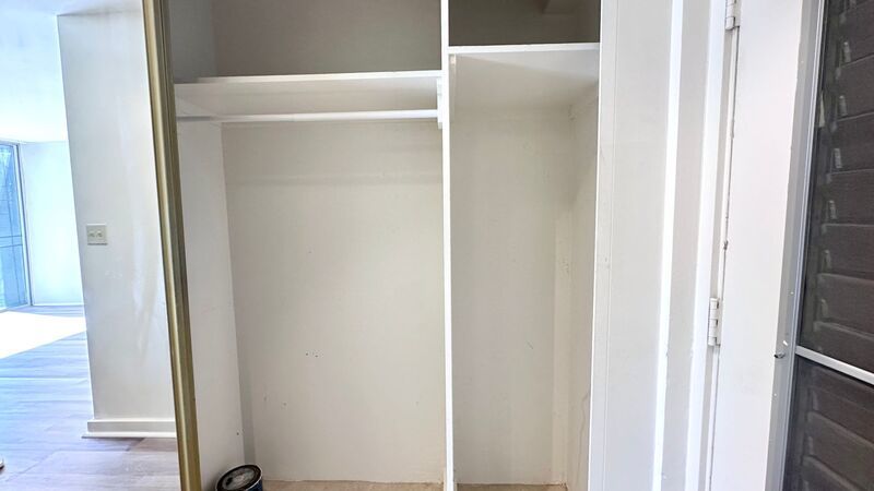 Newly Renovated Studio w/ LANAI & Utilities INCLUDED/Available NOW in Punahou Gardens!! property image