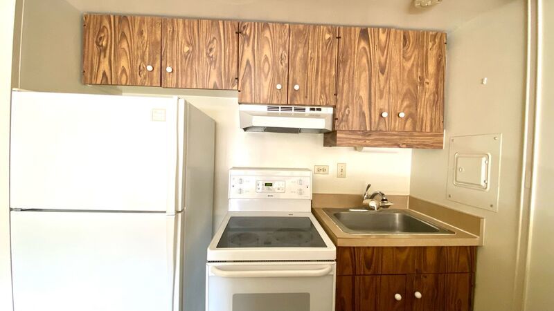 AVAILABLE NOW! STUDIO WITH 1 PARKING IN MAKIKI property image
