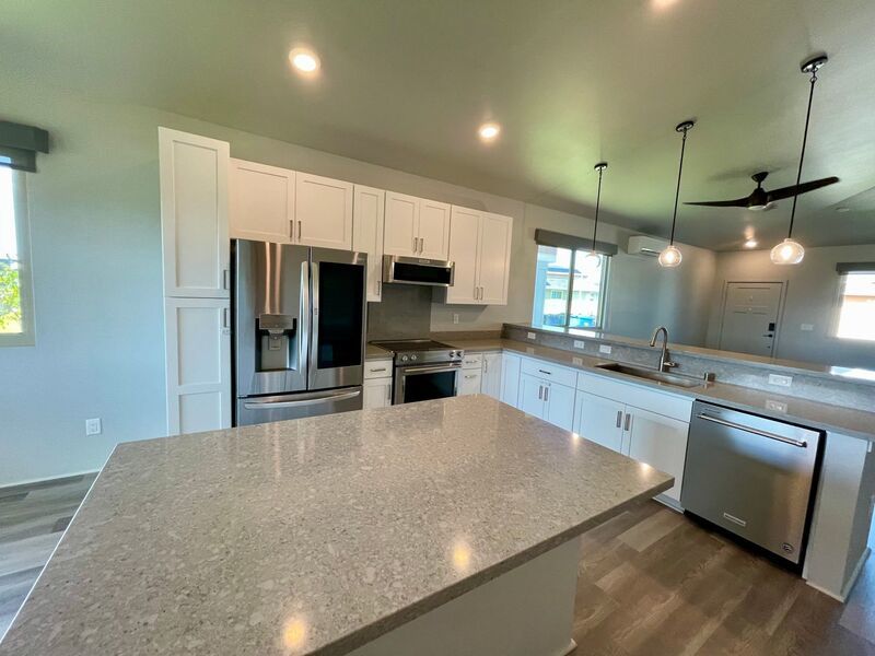 Home for Rent in Hoopili (Lehua) 4 BED/2.5 BATH + Garage! property image