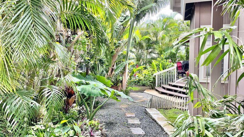 2 Bedroom 1 Bath Unit in Tranquil Nuuanu Valley property image