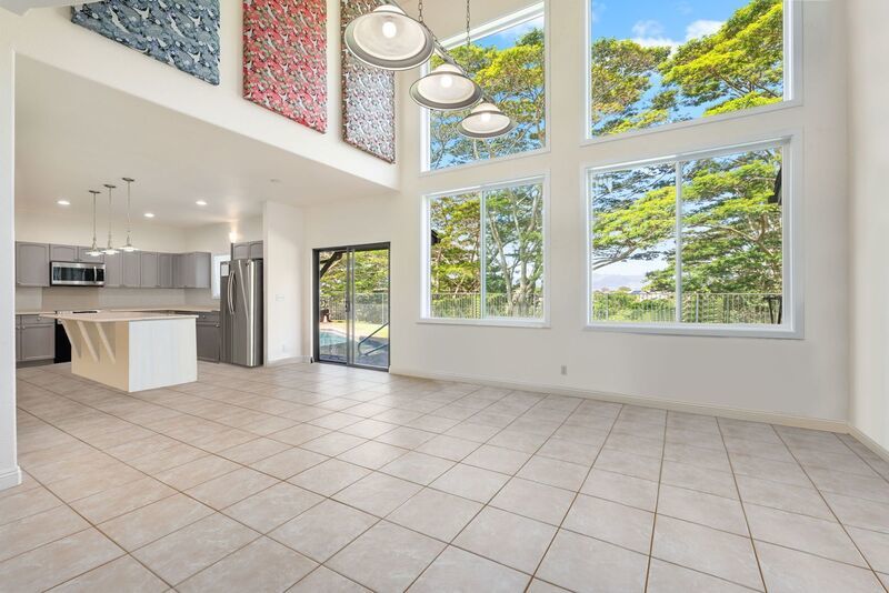SPACIOUS 3 BED/2.5 BATH HOME IN MILILANI - Den, Pool, Yard, Garage & PV!! MILILANI MAUKA property image