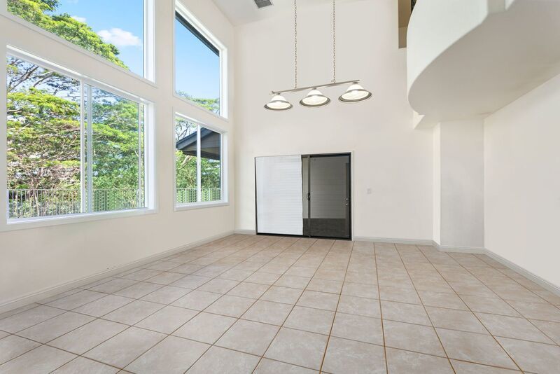 SPACIOUS 3 BED/2.5 BATH HOME IN MILILANI - Den, Pool, Yard, Garage & PV!! MILILANI MAUKA property image