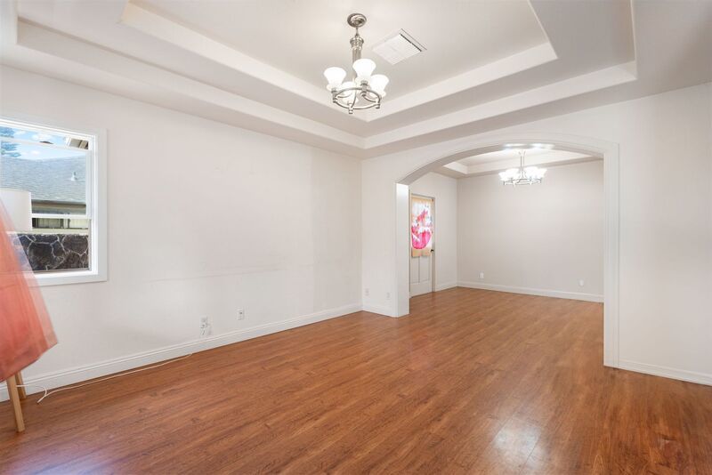SPACIOUS 3 BED/2.5 BATH HOME IN MILILANI - Den, Pool, Yard, Garage & PV!! MILILANI MAUKA property image