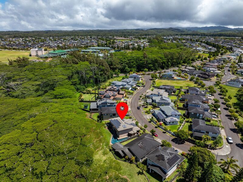 SPACIOUS 3 BED/2.5 BATH HOME IN MILILANI - Den, Pool, Yard, Garage & PV!! MILILANI MAUKA property image