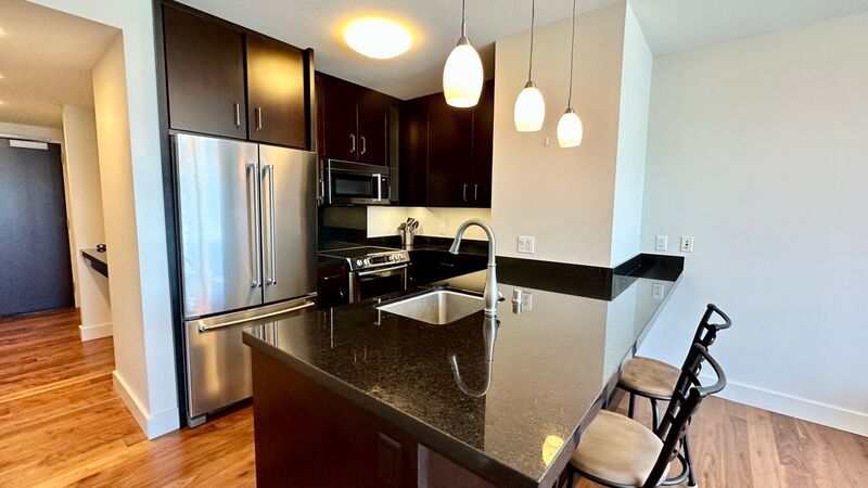 Available NOW - Ideally Located 1 Bedroom 1 Bath with 1 Assigned Parking and Storage Locker in Waihonua property image