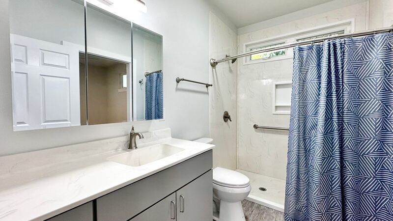 Brand New 1 BED/1 BATH with 1 PRKG - Split AC, Washer/Dryer, and Pet Friendly!! property image