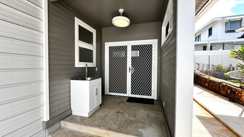 Brand New 1 BED/1 BATH with 1 PRKG - Split AC, Washer/Dryer, and Pet Friendly!! property image