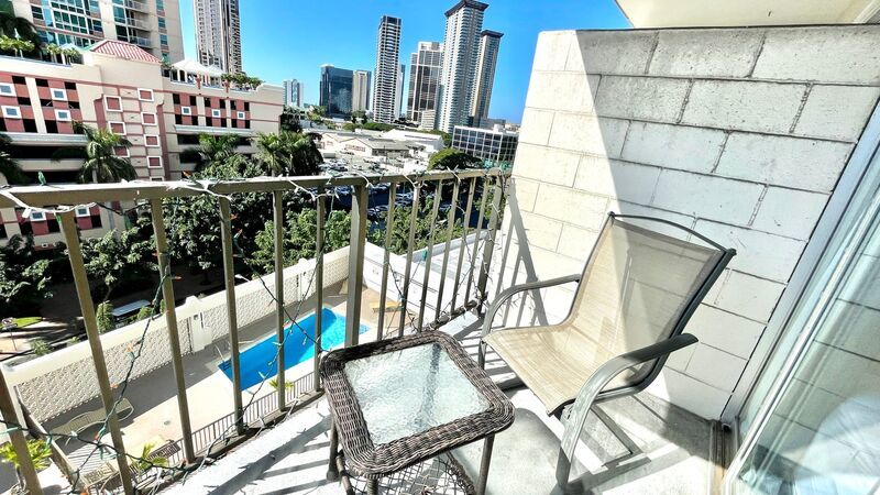 FULLY FURNISHED STUDIO IN KING MANOR! CLOSE TO STRAUB-WARD-KAPIOLANI property image