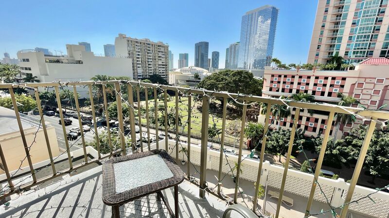 FULLY FURNISHED STUDIO IN KING MANOR! CLOSE TO STRAUB-WARD-KAPIOLANI property image