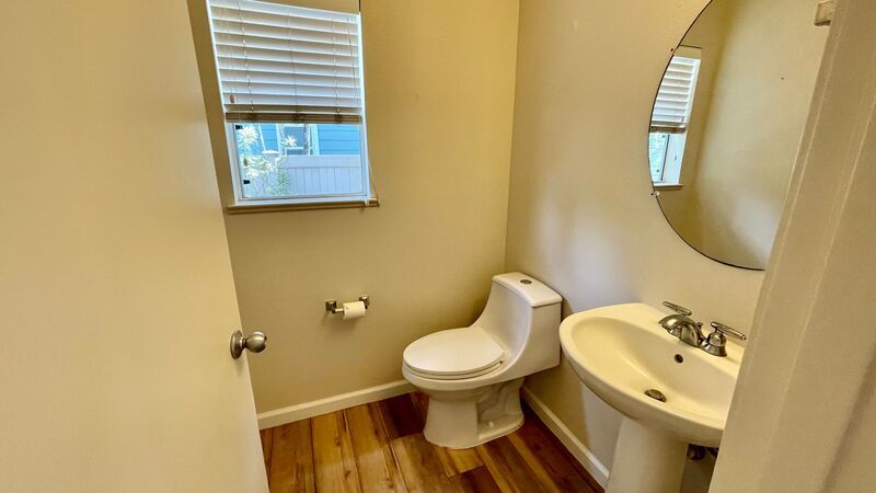PET FRIENDLY 3 Bed/ 2.5 Bath Home with PV for LOW Electricity in Mililani!! property image