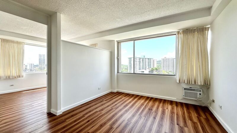 NEWLY RENOVATED! 1 BED/1 BATH/1 PRKG in Five Regents (Salt Lake)!! property image