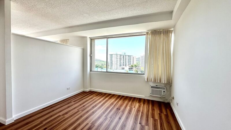 NEWLY RENOVATED! 1 BED/1 BATH/1 PRKG in Five Regents (Salt Lake)!! property image