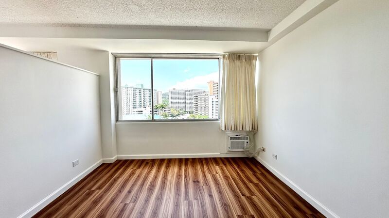 NEWLY RENOVATED! 1 BED/1 BATH/1 PRKG in Five Regents (Salt Lake)!! property image