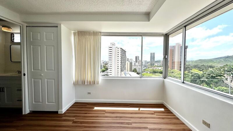 NEWLY RENOVATED! 1 BED/1 BATH/1 PRKG in Five Regents (Salt Lake)!! property image