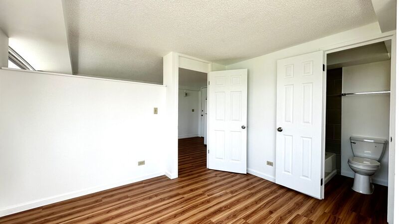 NEWLY RENOVATED! 1 BED/1 BATH/1 PRKG in Five Regents (Salt Lake)!! property image