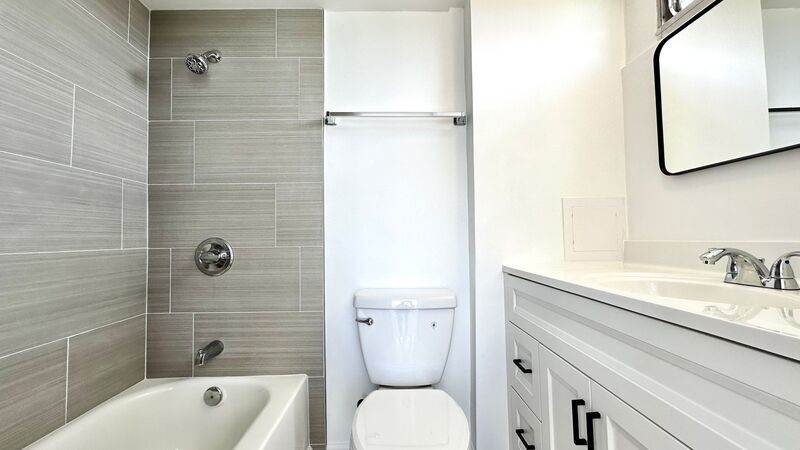 NEWLY RENOVATED! 1 BED/1 BATH/1 PRKG in Five Regents (Salt Lake)!! property image