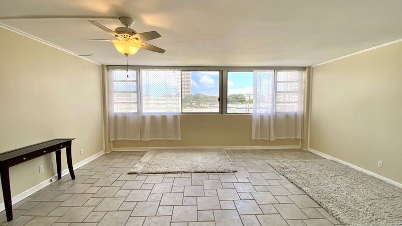 STUDIO w/ 1 PARKING AVAILABLE June 2025 NEAR UH MANOA!!! property image