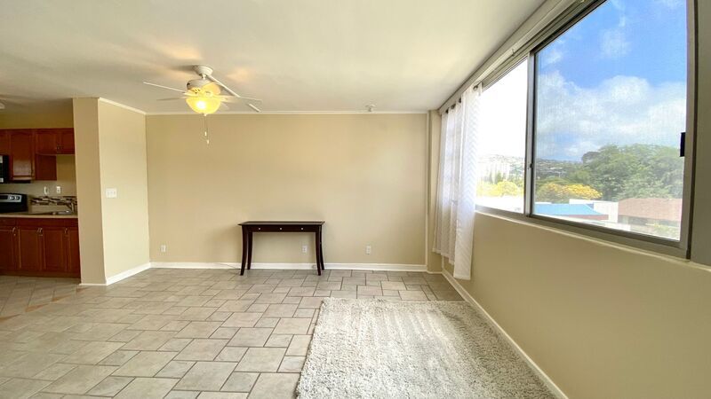 STUDIO w/ 1 PARKING AVAILABLE June 2025 NEAR UH MANOA!!! property image