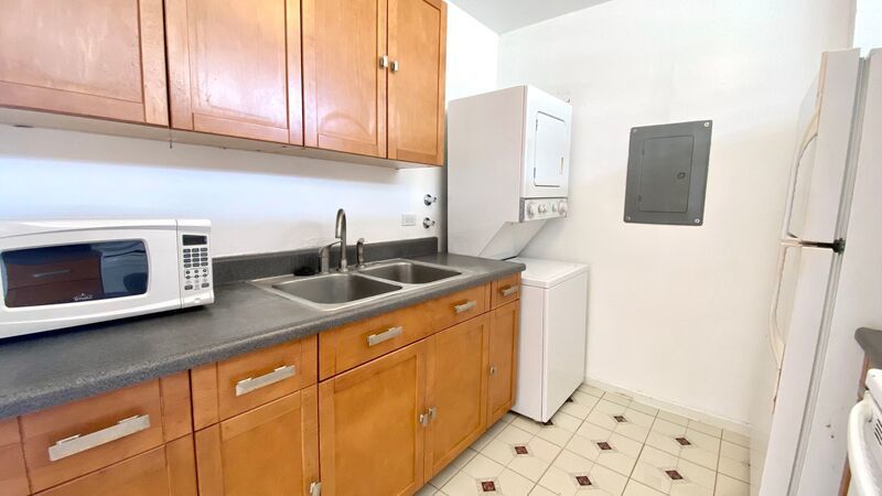 Available Now! Studio on Kinau Street with Washer/Dryer & 1 Covered Parking!!! property image