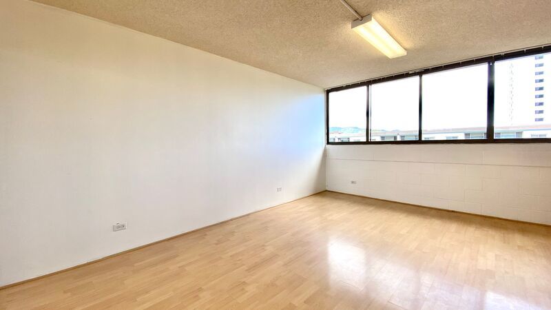 Available Now! Studio on Kinau Street with Washer/Dryer & 1 Covered Parking!!! property image