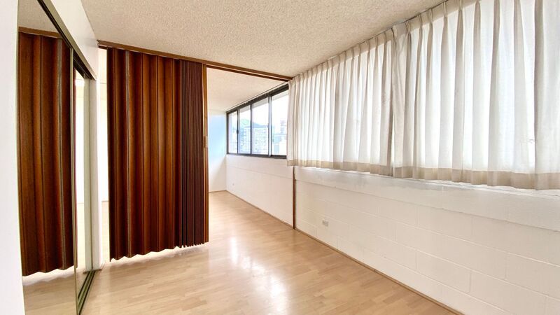 Available Now! Studio on Kinau Street with Washer/Dryer & 1 Covered Parking!!! property image