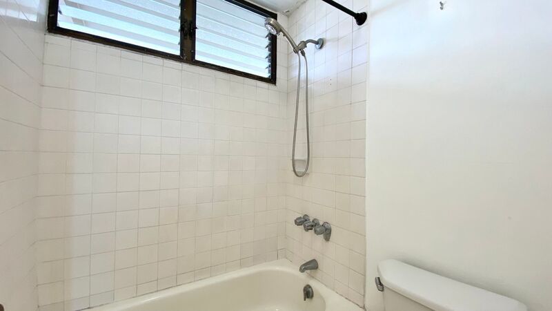 Available Now! Studio on Kinau Street with Washer/Dryer & 1 Covered Parking!!! property image
