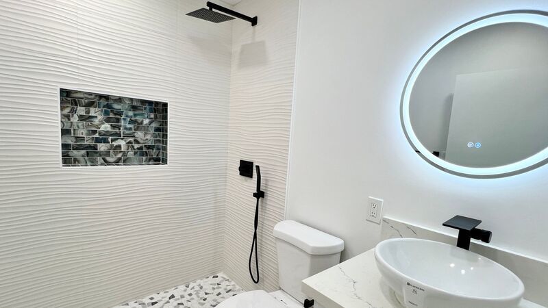 NEWLY REMODELED BEAUTIFUL 1 BEDROOM 1 BATH UNIT IN KANEOHE! property image