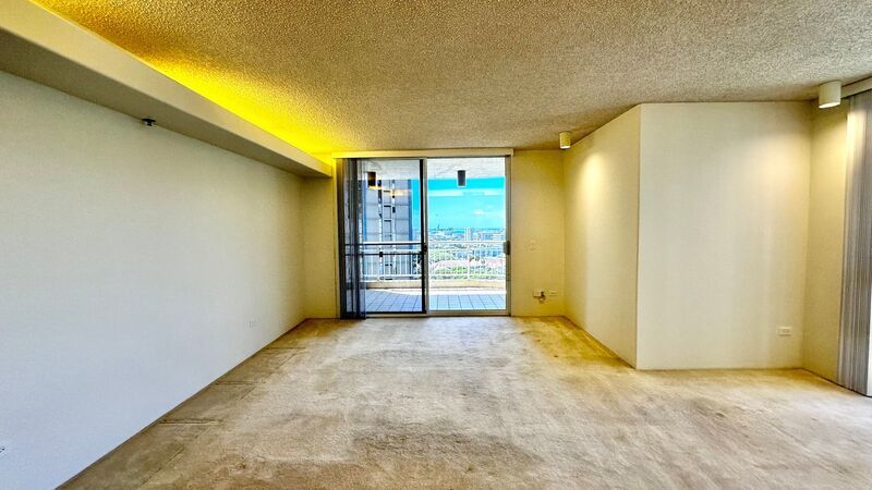 SPACIOUS 2 BED/2 BATH/2 PRKG in the highly desired Nuuanu Parkside - W/D, Lanai, Central AC & more!!! property image