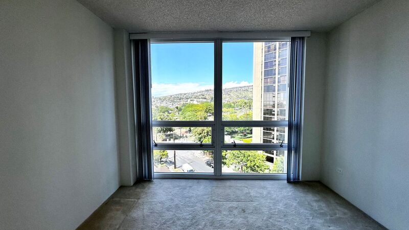 SPACIOUS 2 BED/2 BATH/2 PRKG in the highly desired Nuuanu Parkside - W/D, Lanai, Central AC & more!!! property image