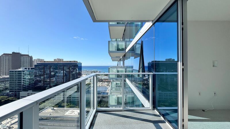 PET FRIENDLY! BEAUTIFUL 2 BEDROOM UNIT ON 29TH FLOOR property image