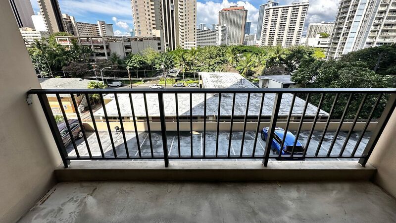 AVAILABLE NOW: Pet Friendly, Washer/Dryer, Lanai, Central AC INCLUDED!!! Chateau Waikiki property image