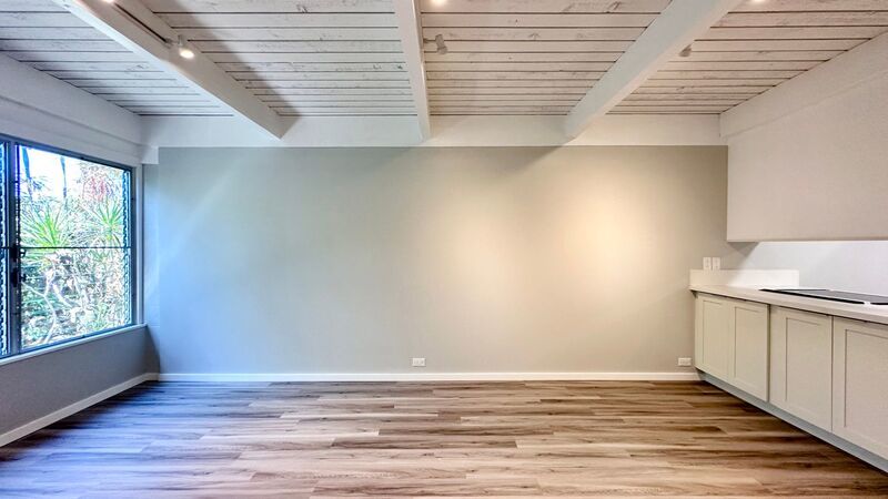 NEWLY RENOVATED 2 BED/2 BATH/2 PARKING - Washer/Dryer IN the Unit! AVAILABLE NOW property image