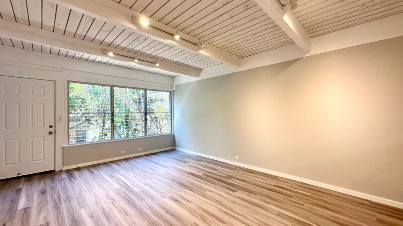 NEWLY RENOVATED 2 BED/2 BATH/2 PARKING - Washer/Dryer IN the Unit! AVAILABLE NOW property image