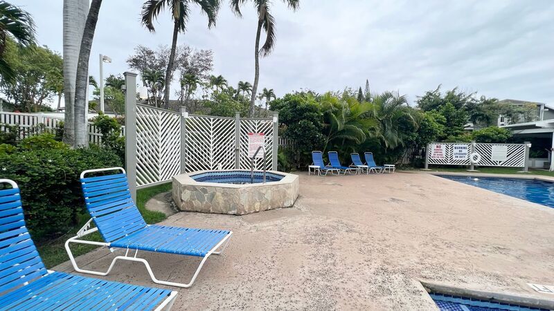 HIGHLY DESIRABLE 2 BEDROOM GROUND FLOOR UNIT AT CROSSPOINTE property image