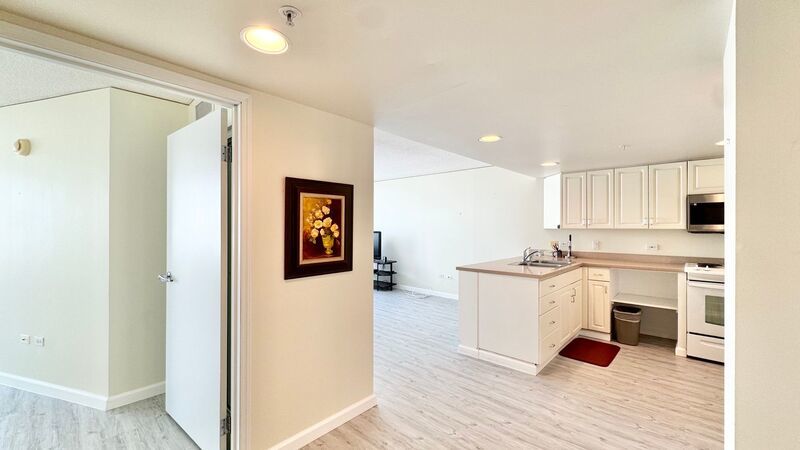 2 BEDROOM SENIOR LIVING FACILITY - ONE KALAKAUA property image