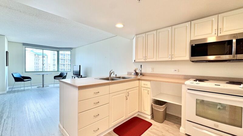 2 BEDROOM SENIOR LIVING FACILITY - ONE KALAKAUA property image