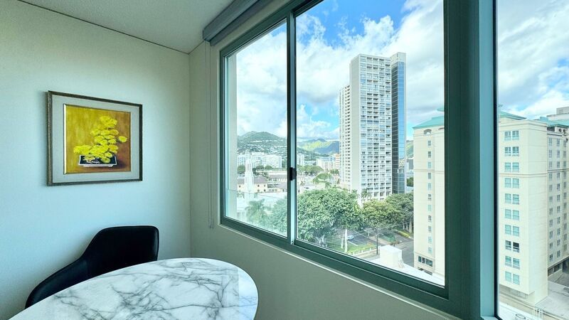 2 BEDROOM SENIOR LIVING FACILITY - ONE KALAKAUA property image