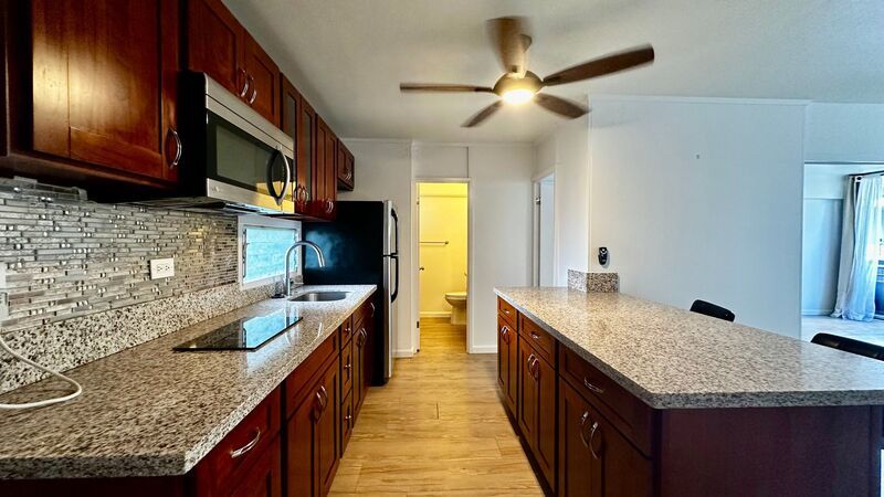 Available NOW - Ideally Located 1 Bedroom, 1 Bath, with 1 Assigned Parking Stall in Makiki property image