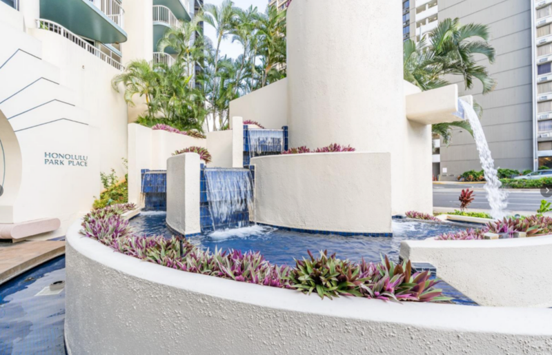 2 BED 2 BATH w/ COVERED PARKING at HONOLULU PARK PLACE! property image