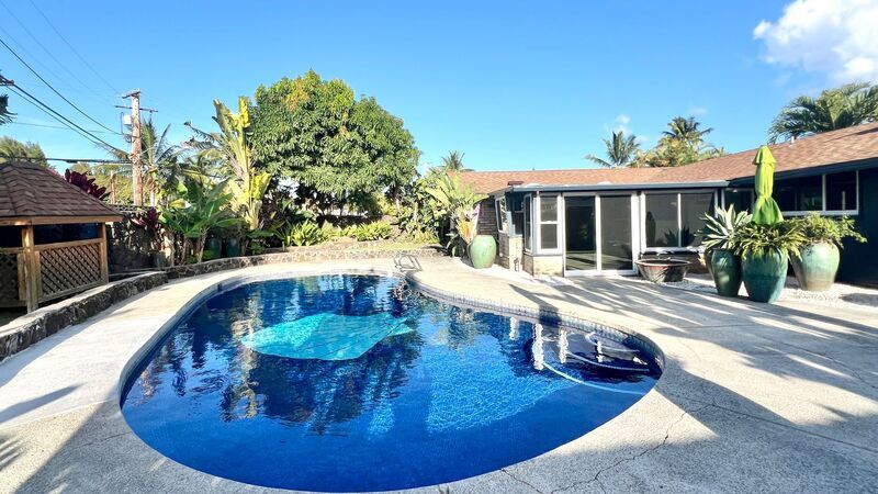 AVAILABLE NOW! 3 BED/2 BATH HOME IN KAILUA W/2 CAR CARPORT, YARD, POOL AND CLOSE TO BEACH!! property image