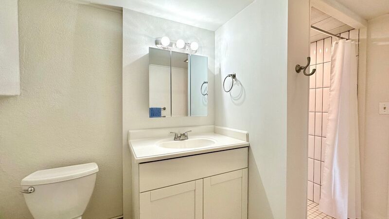 Available NOW - Newly Renovated Studio with 1 Bath & Washer/Dryer in Maunalani Heights! property image