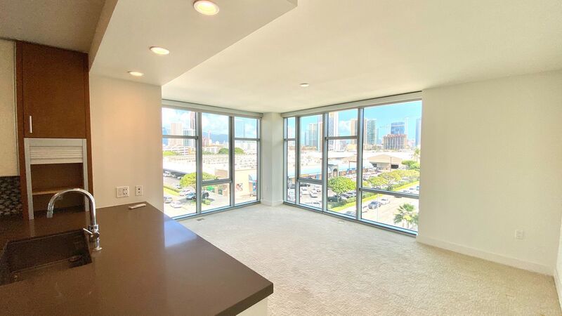 2 BED 2 BATH CORNER UNIT AT THE COLLECTION IN KAKA'AKO!! property image