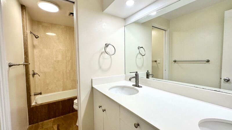 Enjoy 180° Ocean Views! 4 BD/2.5 BA AVAILABLE in prestigious DIAMOND HEAD!! property image