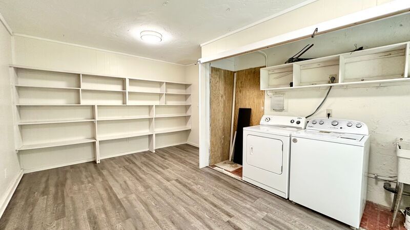 Enjoy 180° Ocean Views! 4 BD/2.5 BA AVAILABLE in prestigious DIAMOND HEAD!! property image