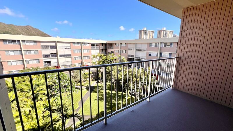 AVAILABLE NOW! 2-Bedroom, 2-Bath Corner Unit in a Convenient Location property image