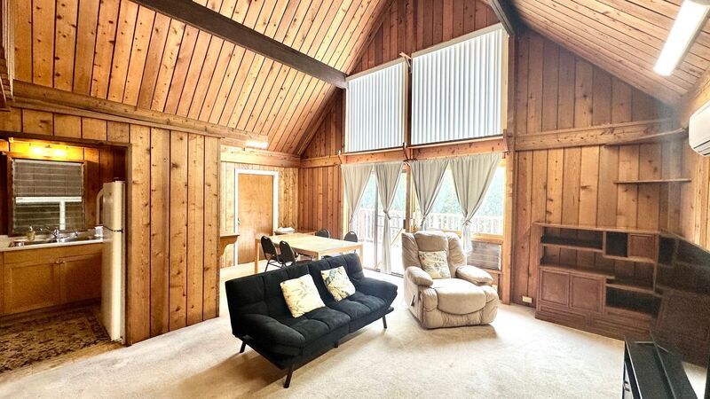 Available Now - Highly Desired 2 Bedroom, 1 Bath, Duplex in Manoa Valley! property image