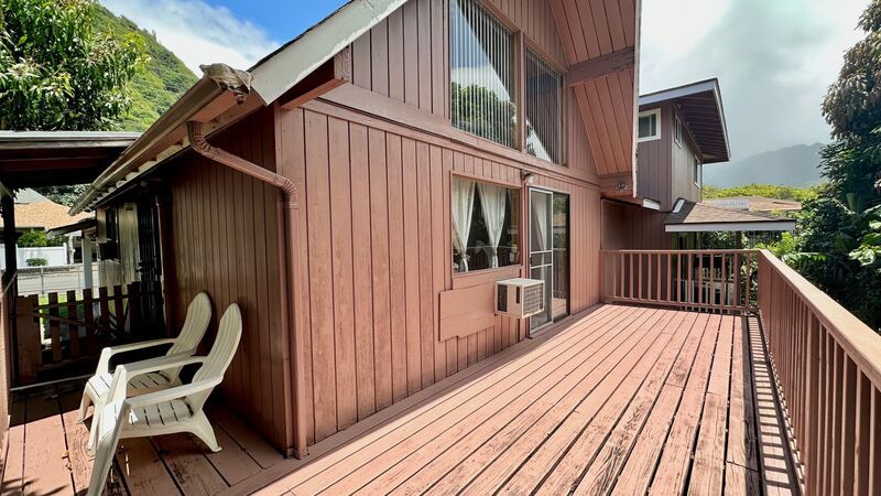 Available Now - Highly Desired 2 Bedroom, 1 Bath, Duplex in Manoa Valley! property image